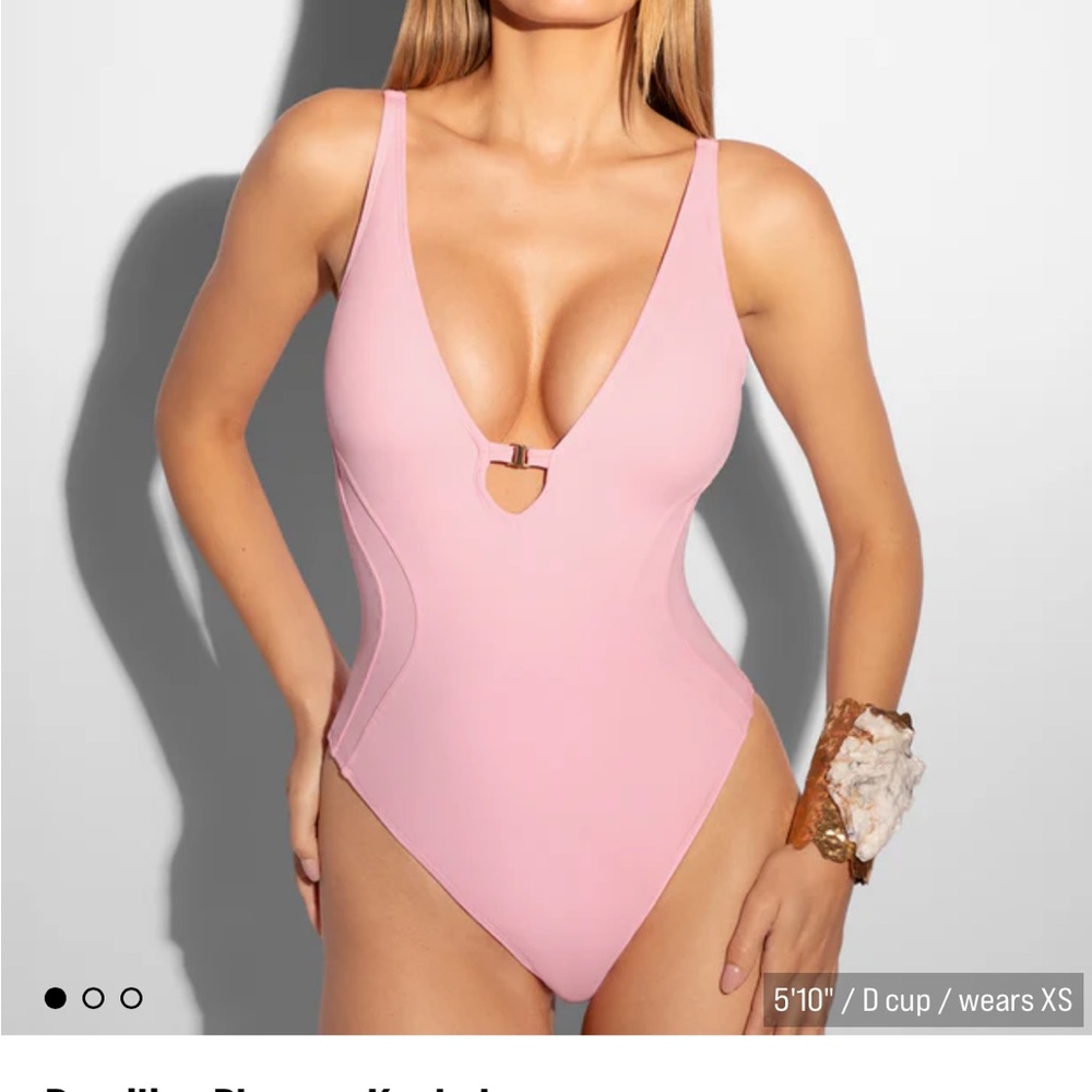 TA3 Brazilian Plungey Keyhole  FLAMINGO PINK
